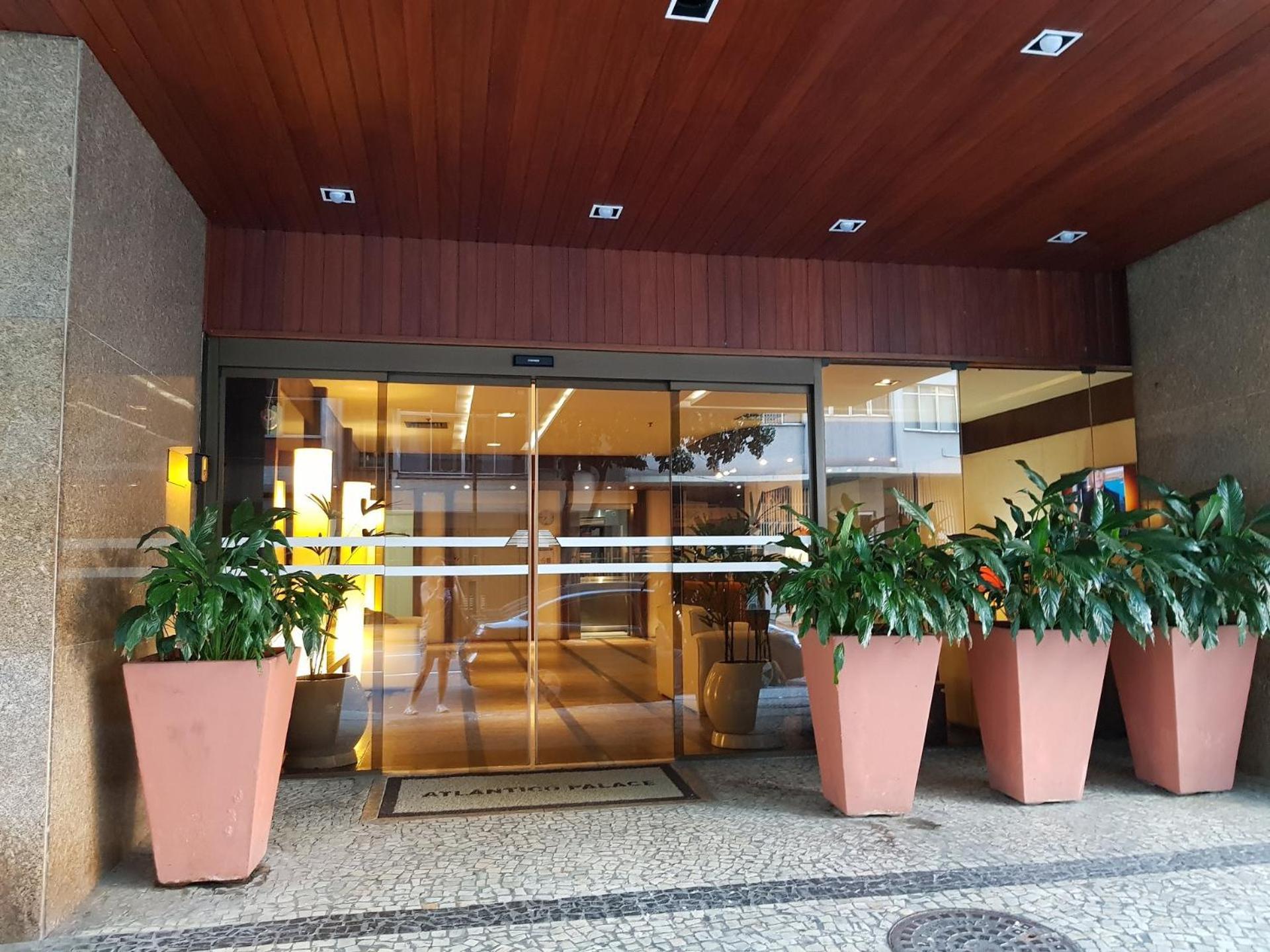 Apartamento Encantador Com Piscina - Besthostrio リオデジャネイロ エクステリア 写真